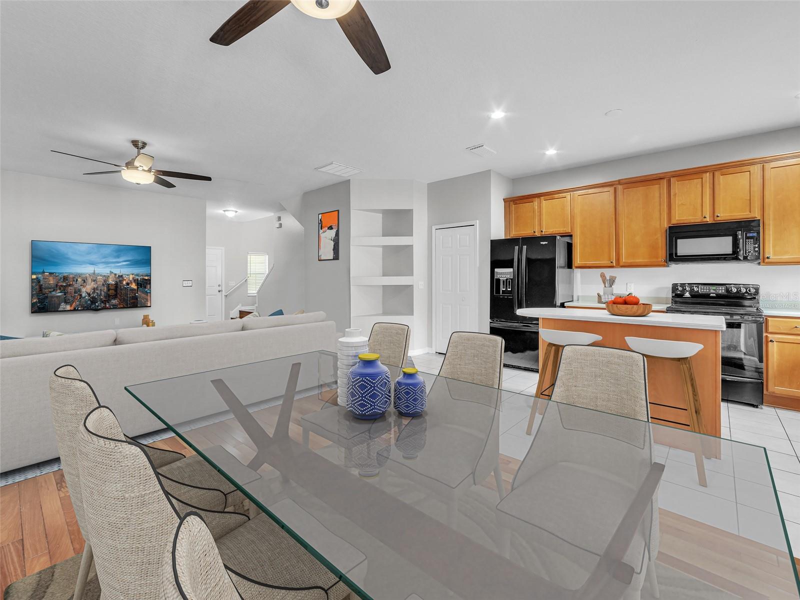 Image 10 of 32 For 10612 Shady Falls Court