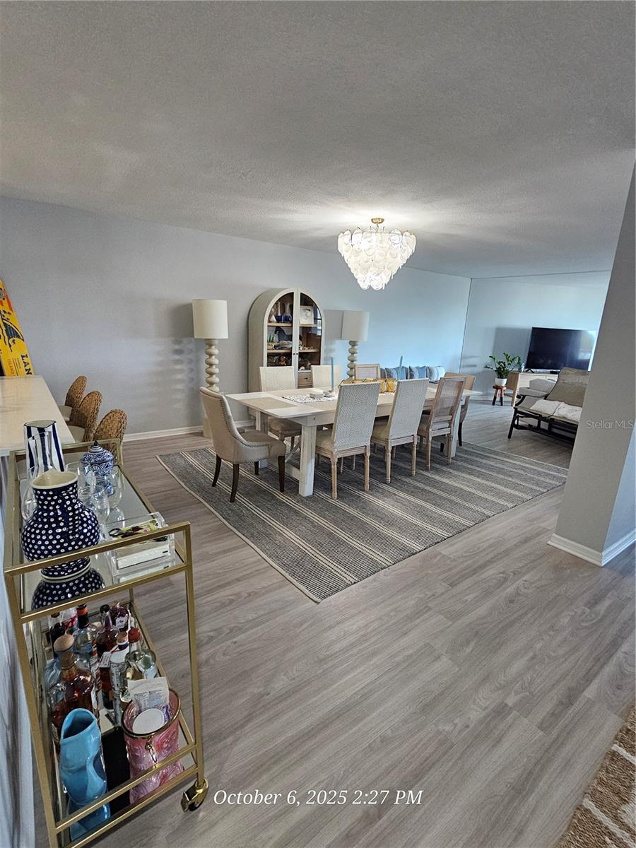 Image 16 of 75 For 6500 Sunset Way 308