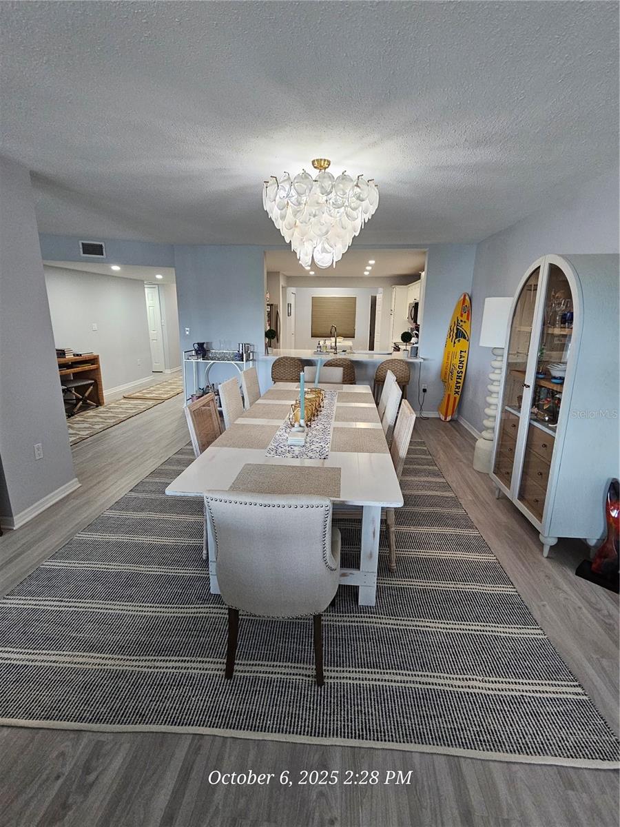 Image 20 of 75 For 6500 Sunset Way 308