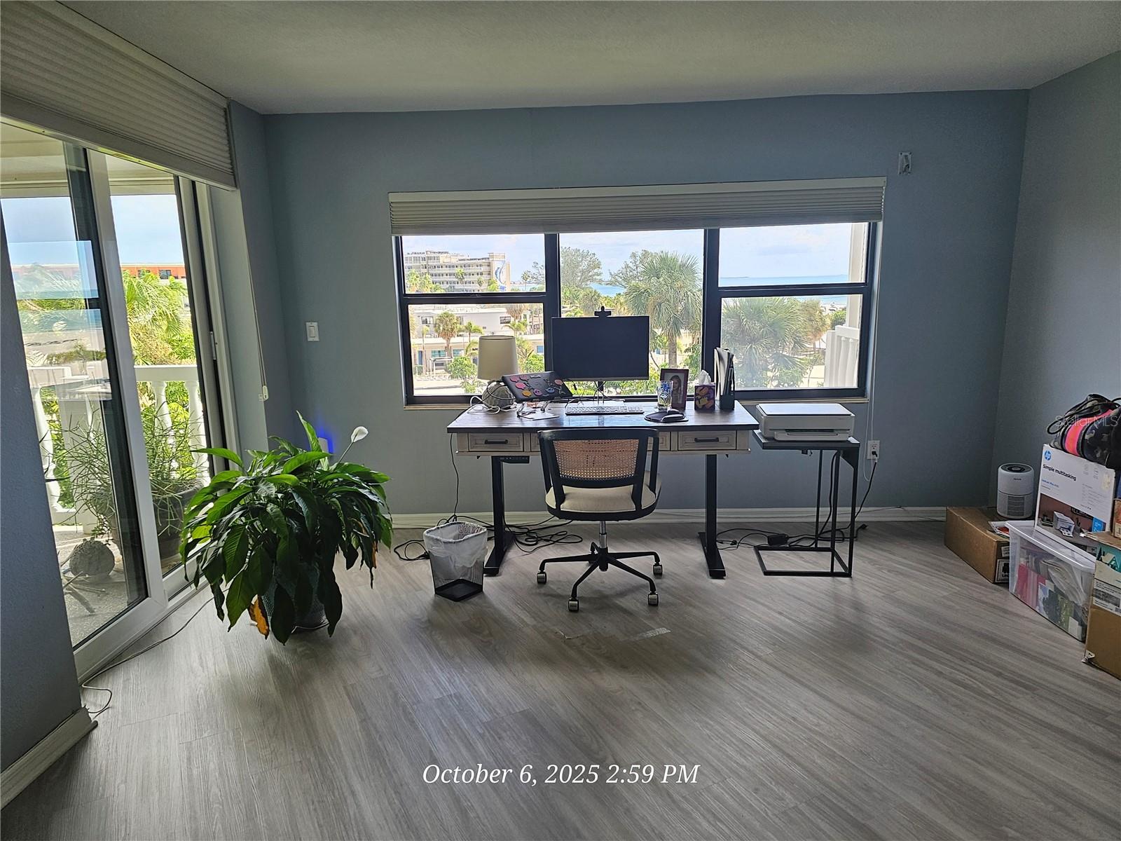 Image 33 of 75 For 6500 Sunset Way 308