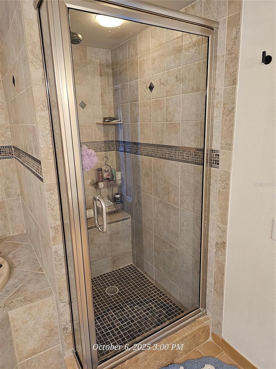 Image 37 of 75 For 6500 Sunset Way 308