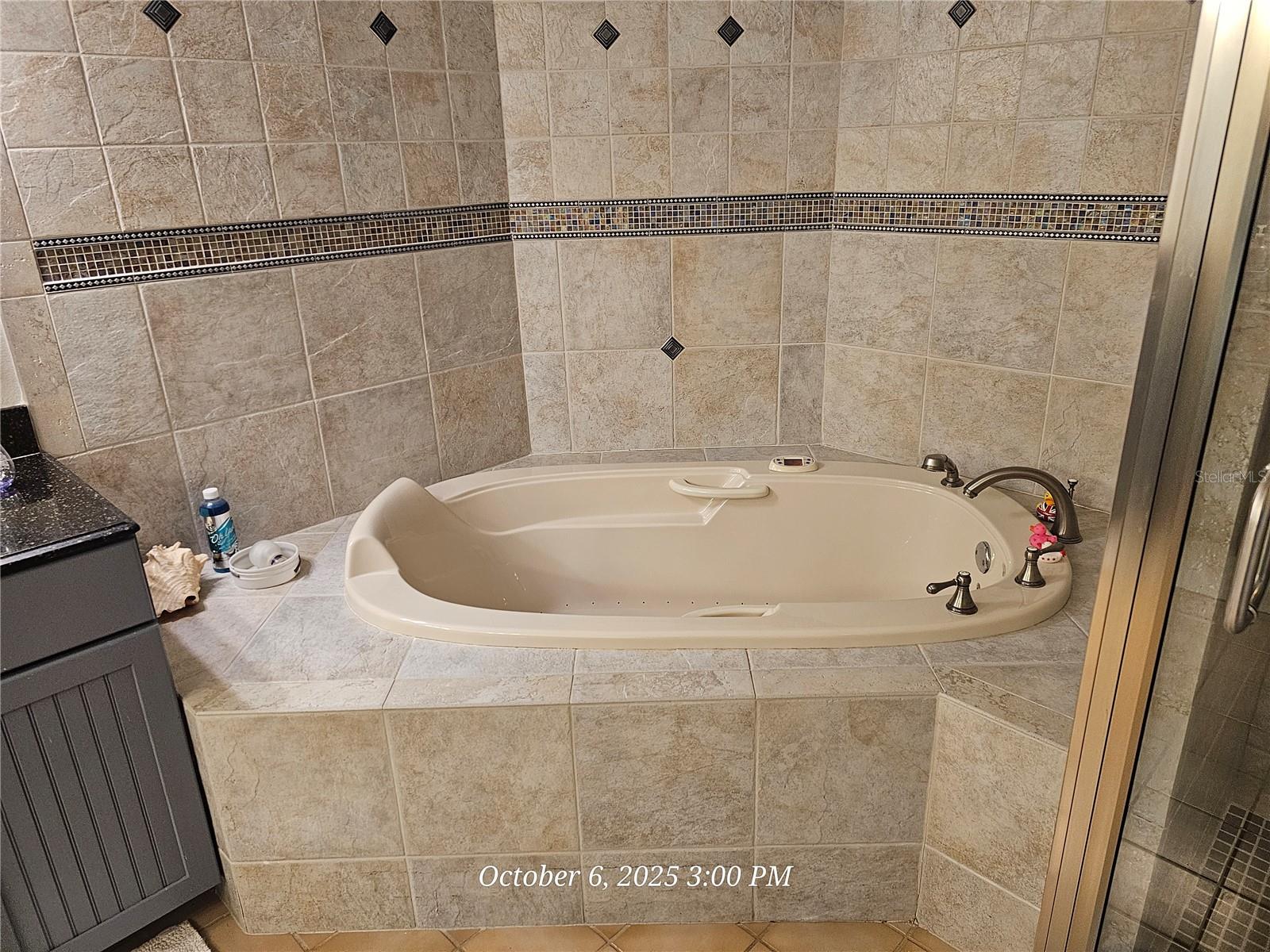 Image 38 of 75 For 6500 Sunset Way 308