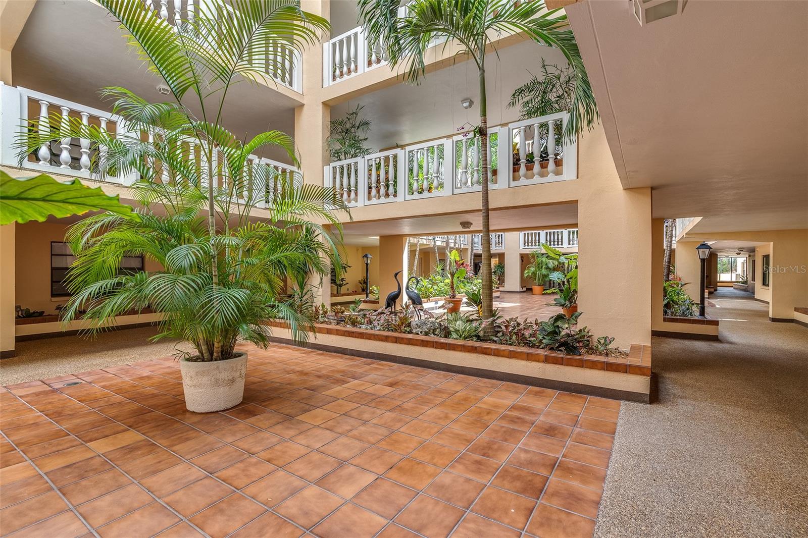 Image 57 of 75 For 6500 Sunset Way 308