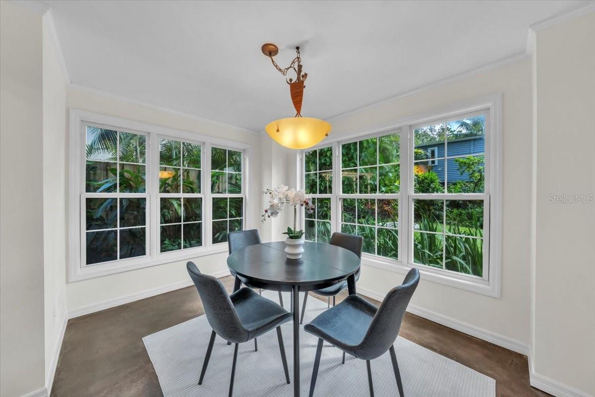 Image 10 of 56 For 2920 Knights Avenue