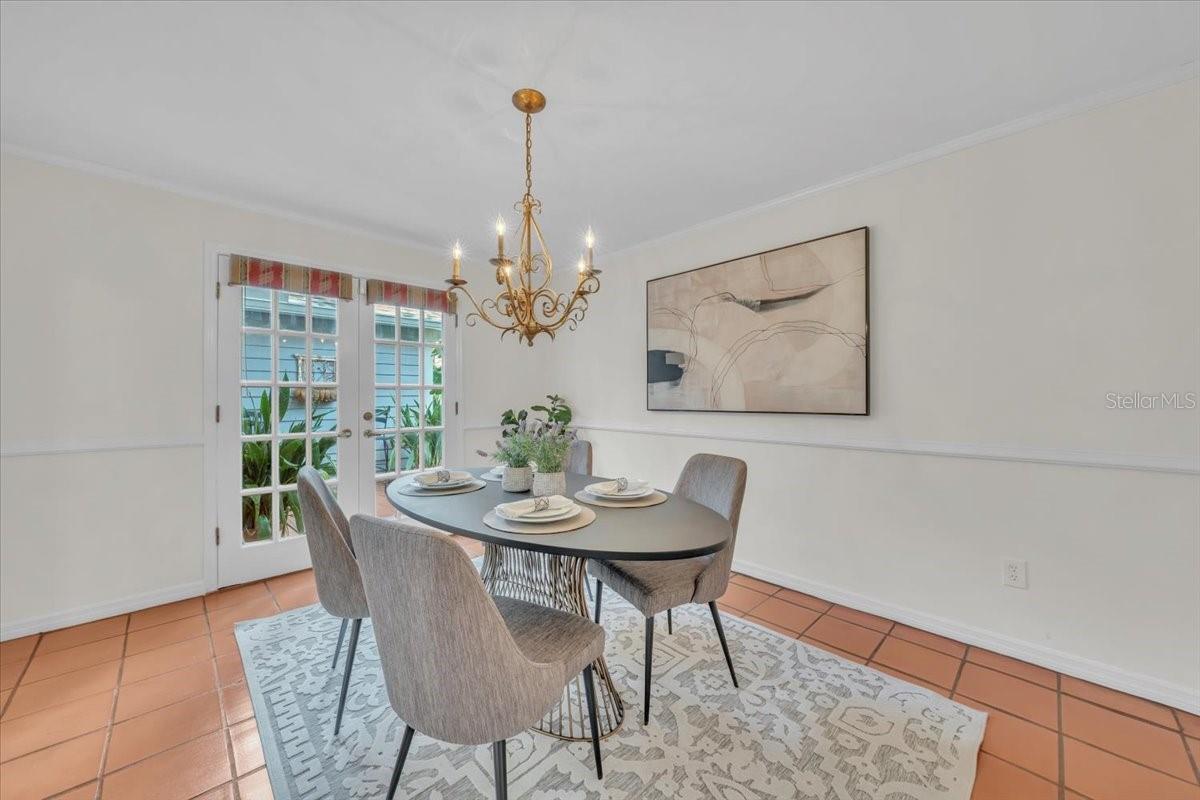 Image 13 of 56 For 2920 Knights Avenue