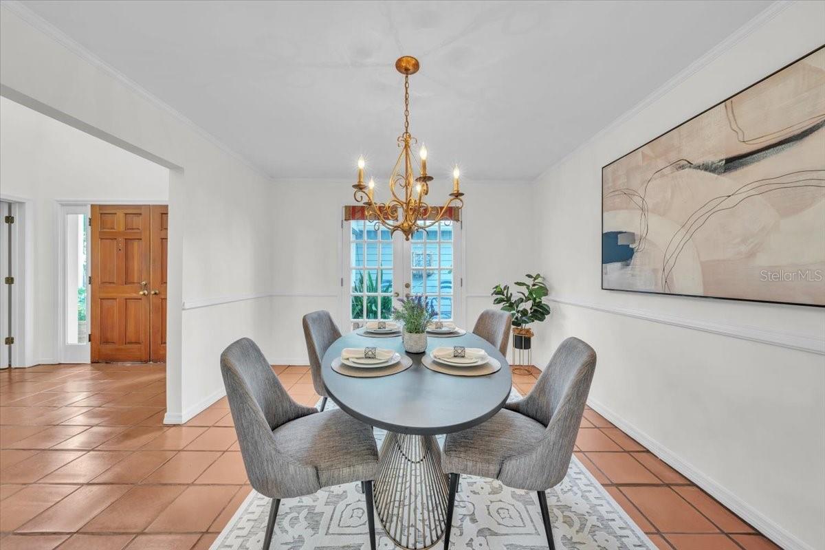 Image 14 of 56 For 2920 Knights Avenue