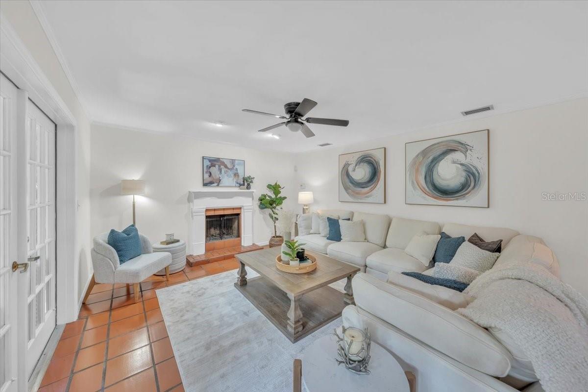 Image 16 of 56 For 2920 Knights Avenue