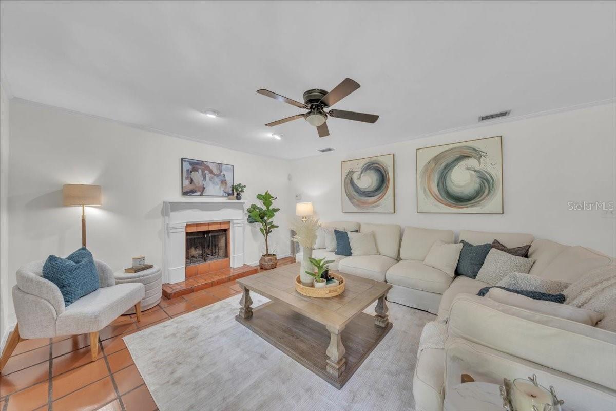 Image 19 of 56 For 2920 Knights Avenue