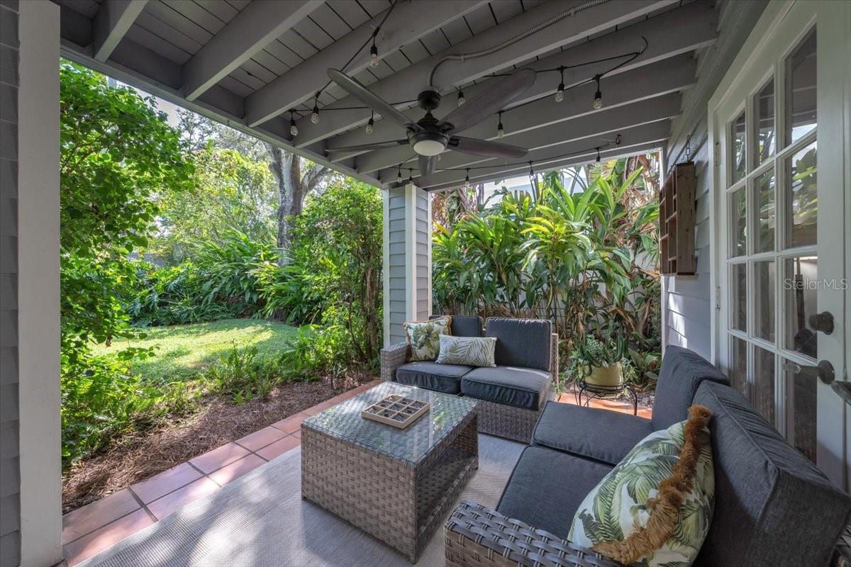 Image 22 of 56 For 2920 Knights Avenue