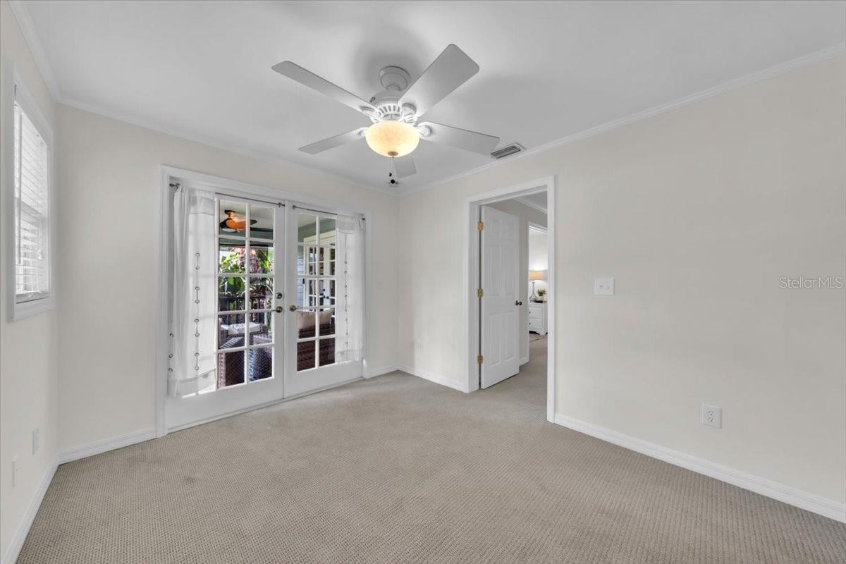 Image 34 of 56 For 2920 Knights Avenue