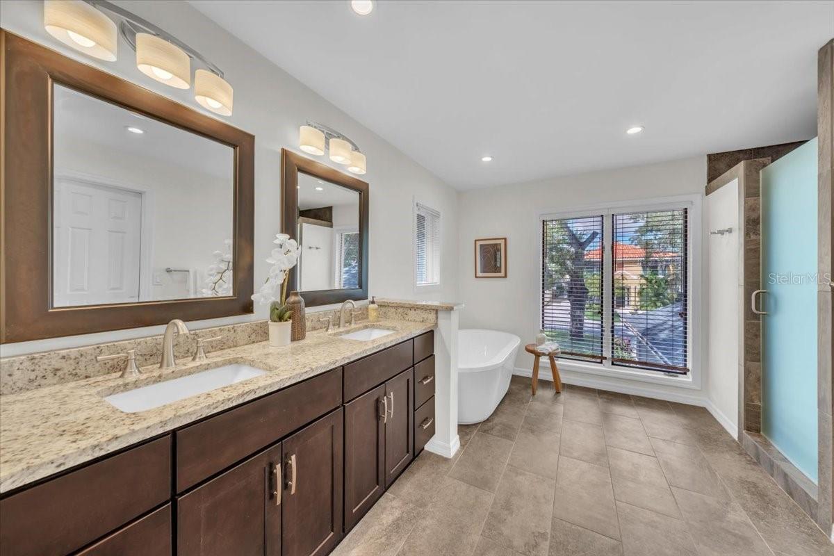 Image 38 of 56 For 2920 Knights Avenue