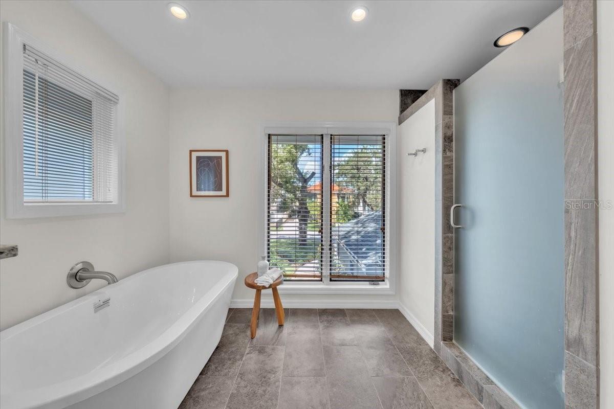 Image 39 of 56 For 2920 Knights Avenue