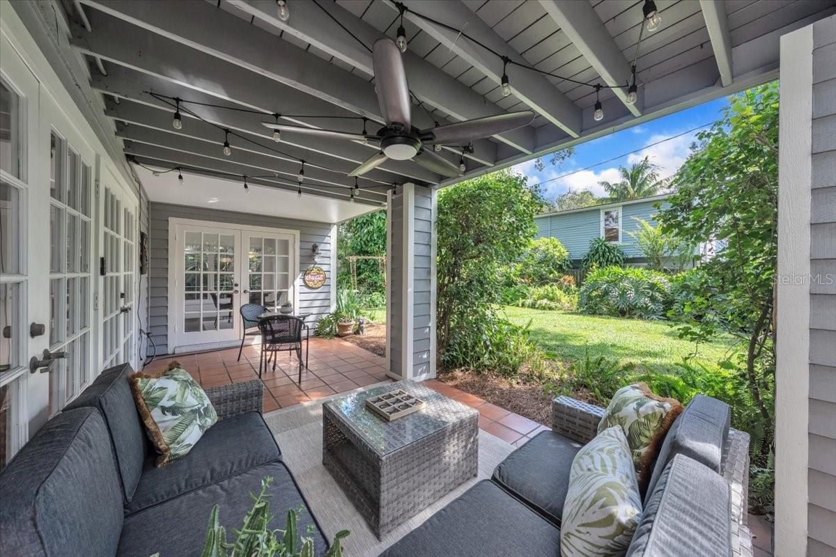 Image 5 of 56 For 2920 Knights Avenue