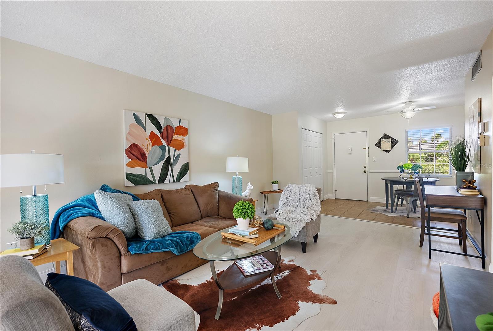 Image 13 of 51 For 705 Cordova Green