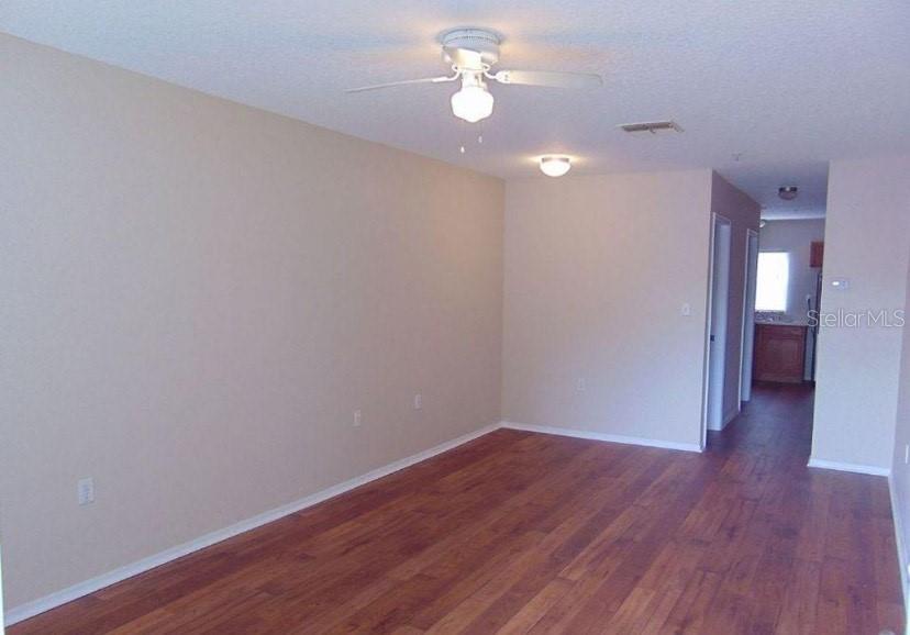 Image 3 of 14 For 5816 Congress Street 102