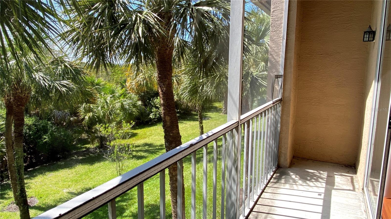 Image 20 of 29 For 1043 Normandy Trace Road