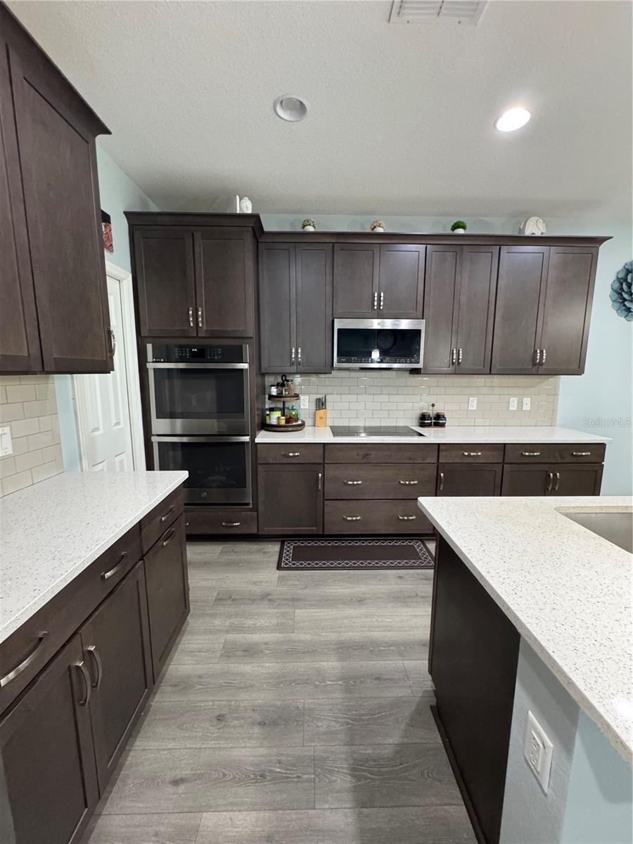 Image 12 of 64 For 19228 Old Spanish Road