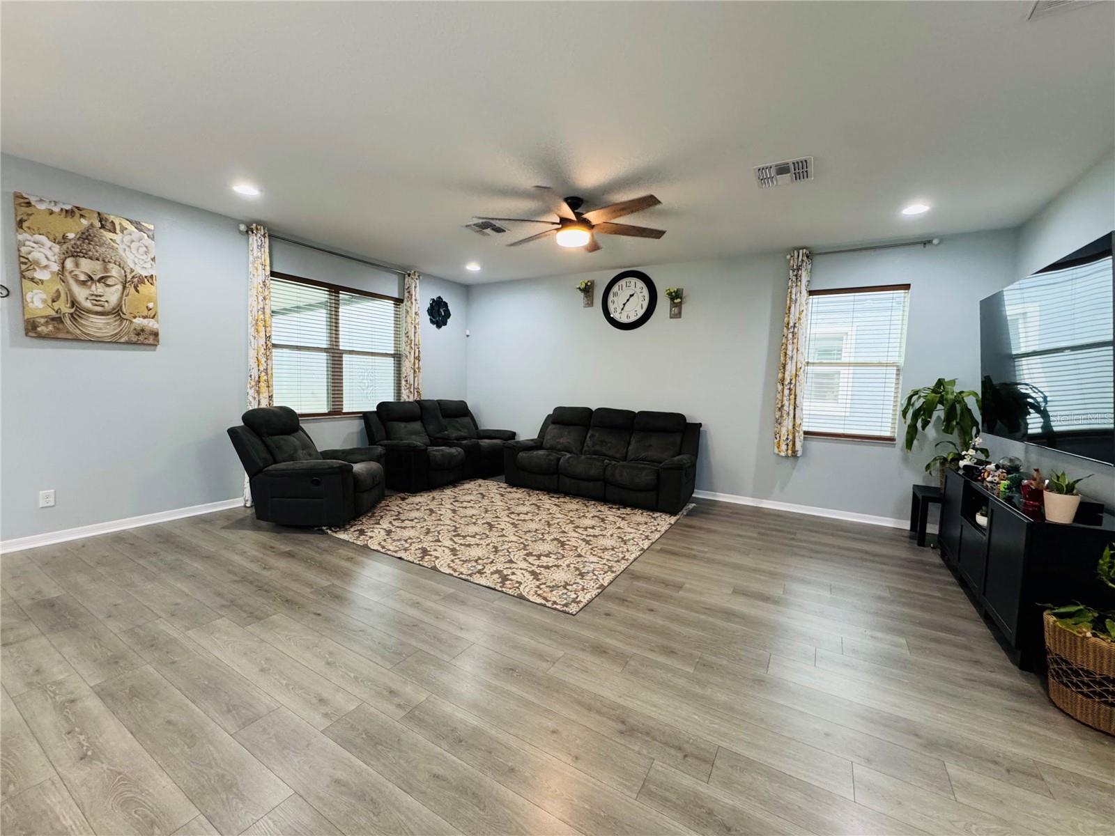 Image 13 of 64 For 19228 Old Spanish Road