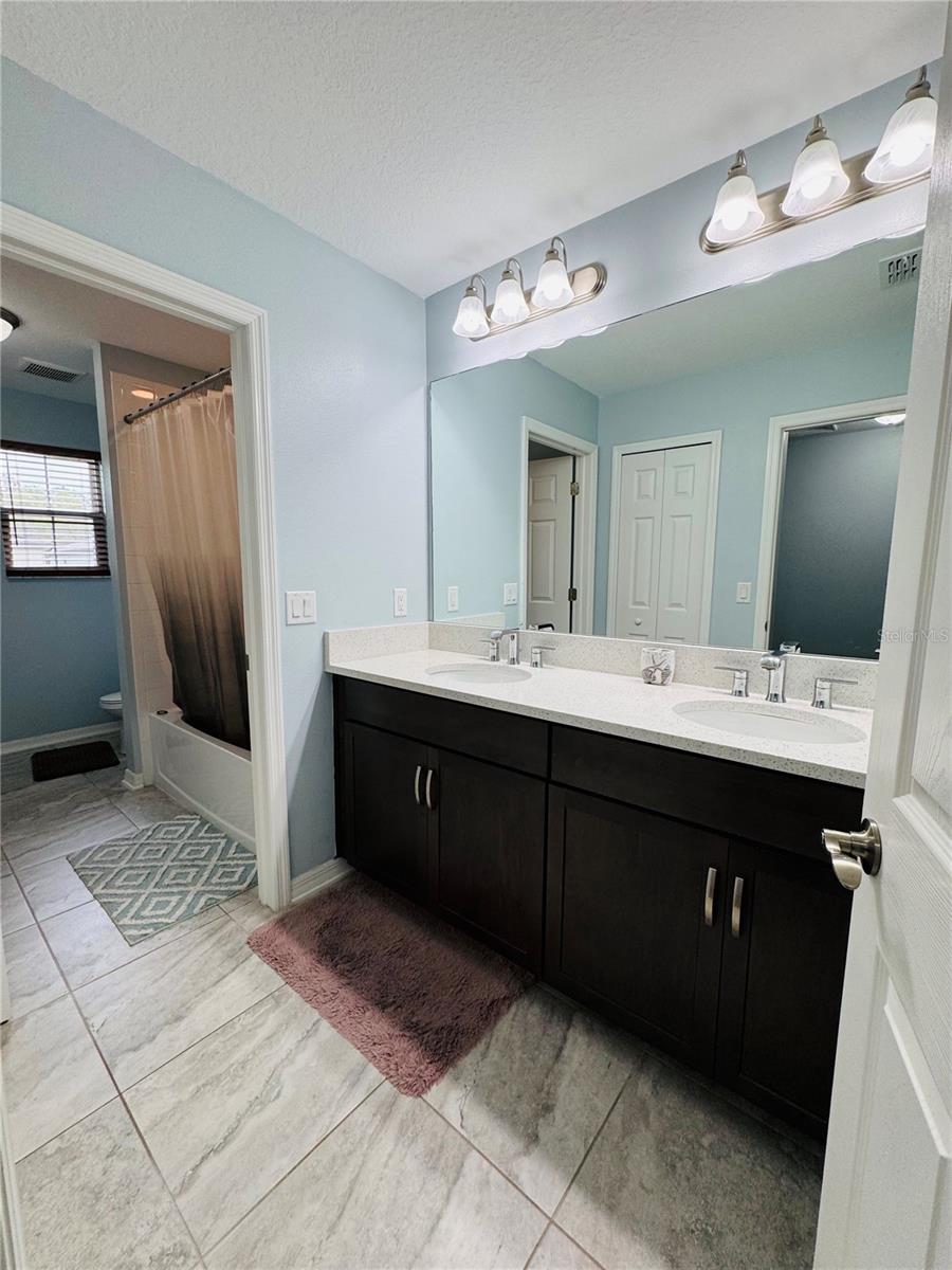 Image 42 of 64 For 19228 Old Spanish Road