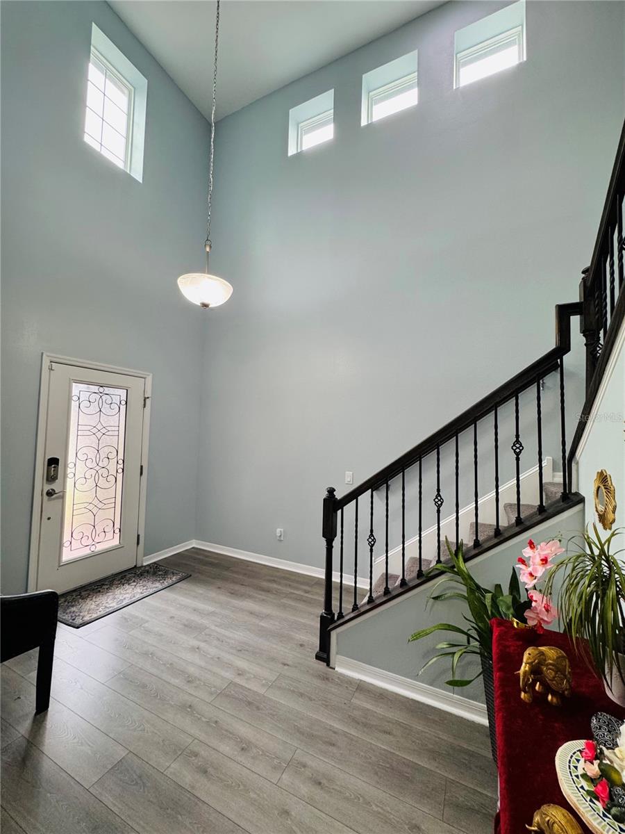 Image 5 of 64 For 19228 Old Spanish Road