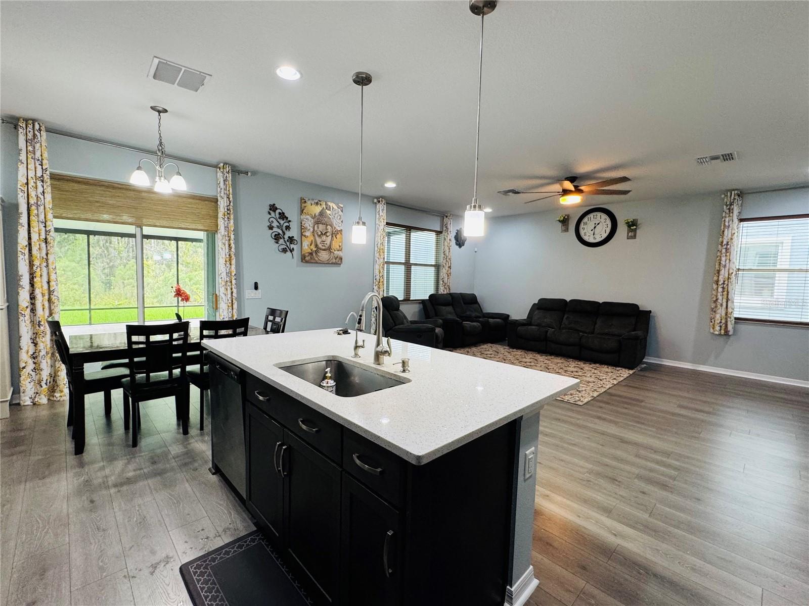 Image 8 of 64 For 19228 Old Spanish Road