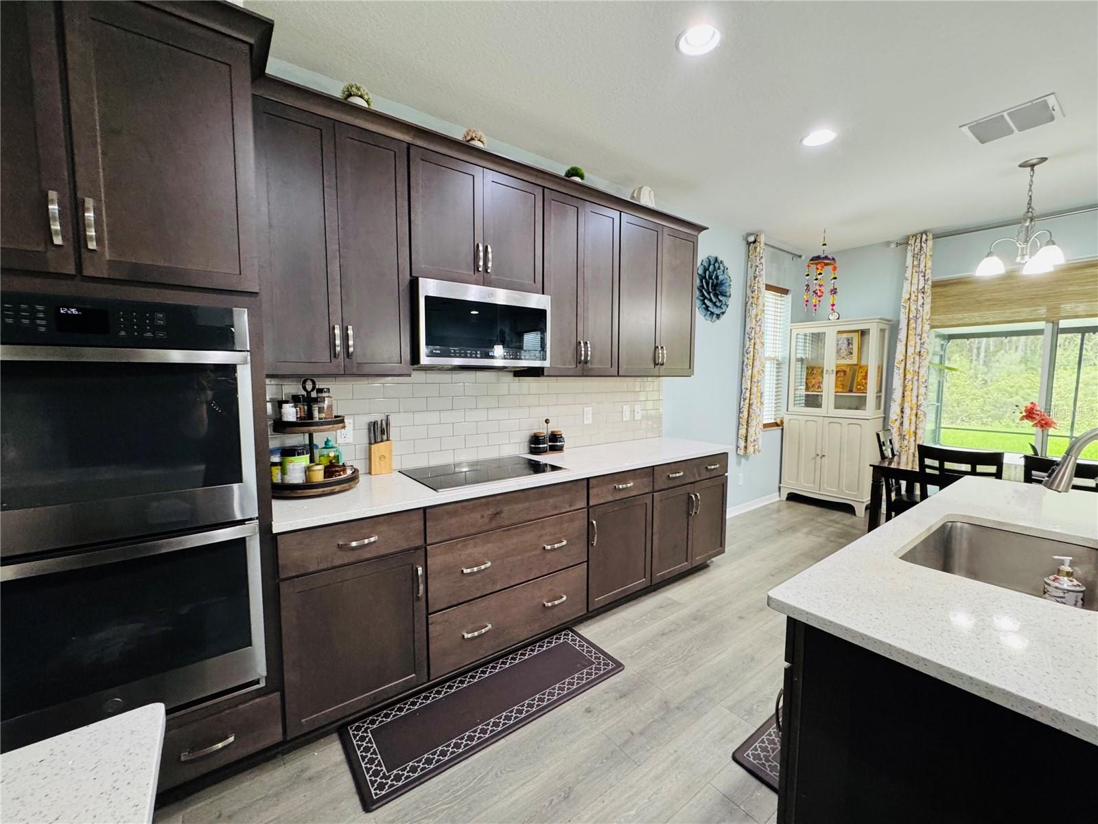 Image 9 of 64 For 19228 Old Spanish Road