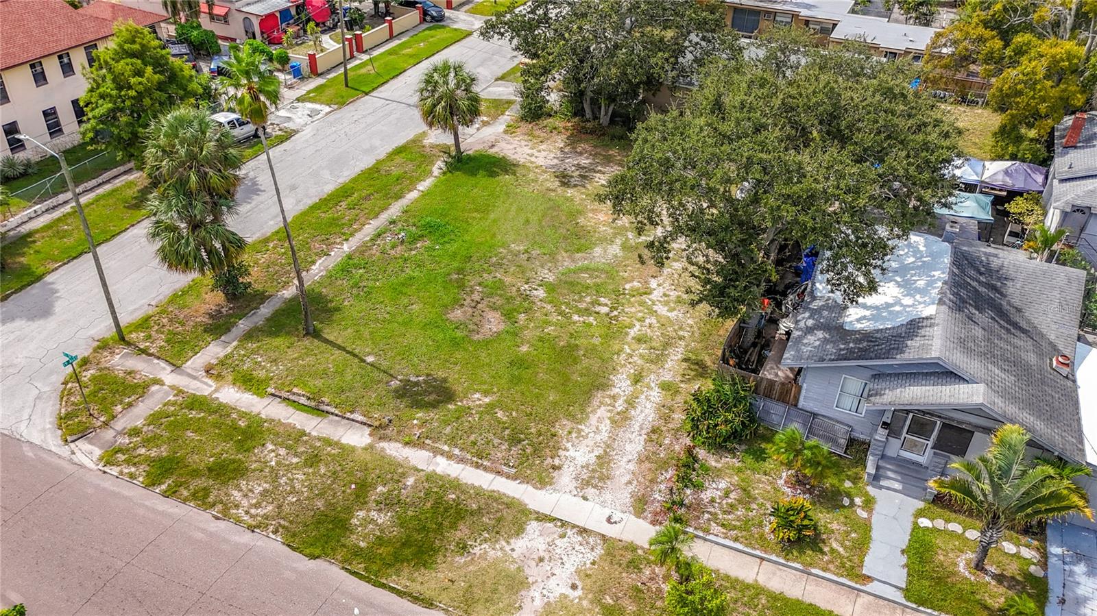 Image 12 of 34 For 1831 10th Street S