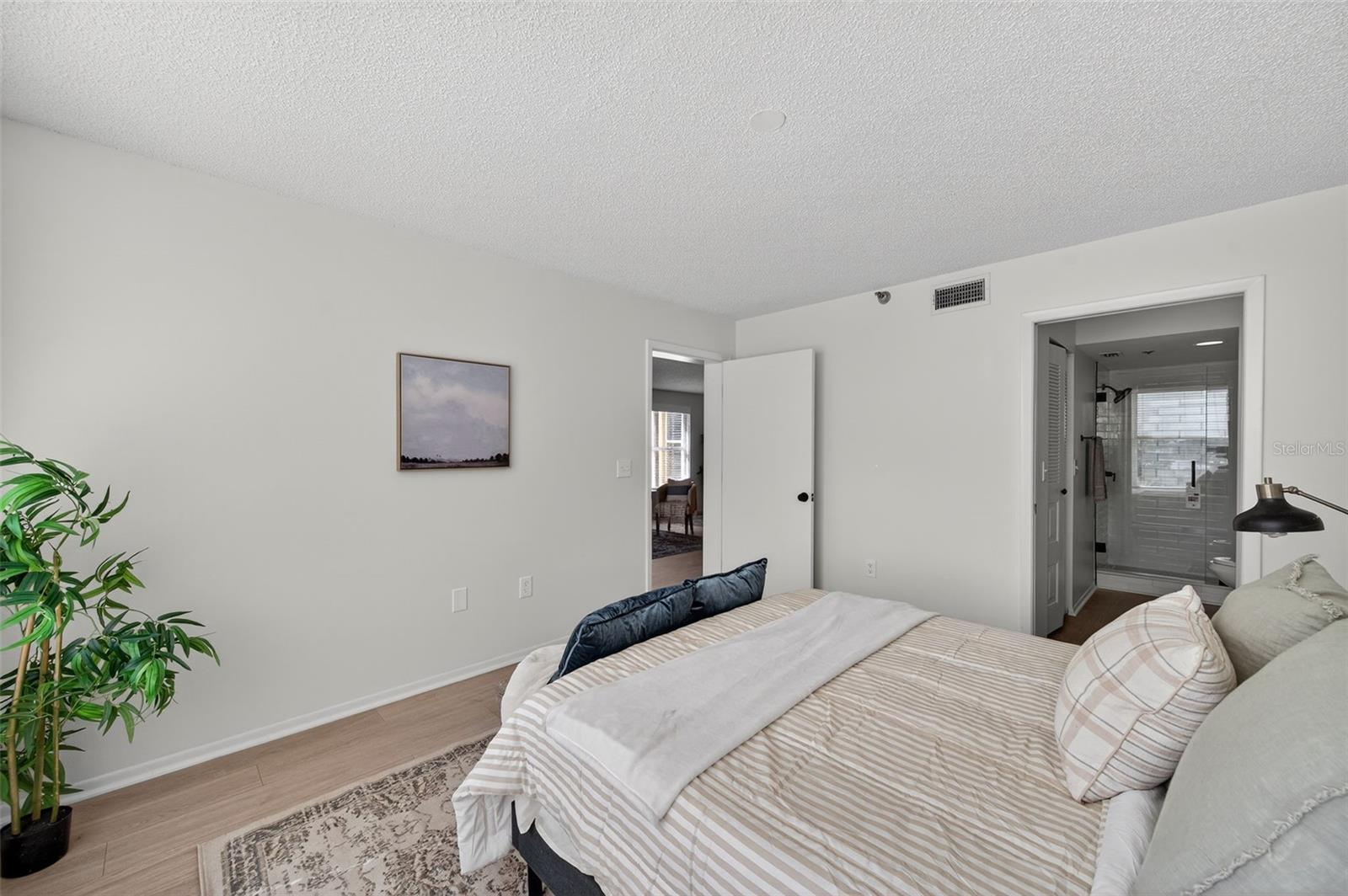 Image 21 of 49 For 3730 Pinebrook Circle 408