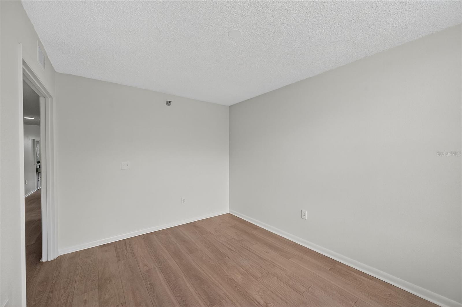 Image 33 of 49 For 3730 Pinebrook Circle 408