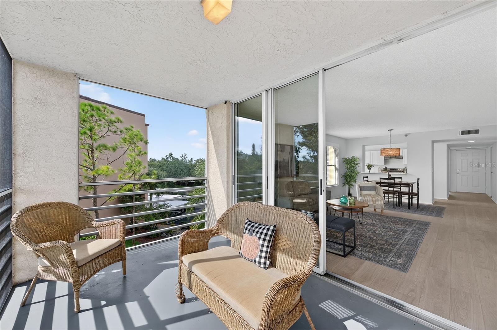 Image 36 of 49 For 3730 Pinebrook Circle 408