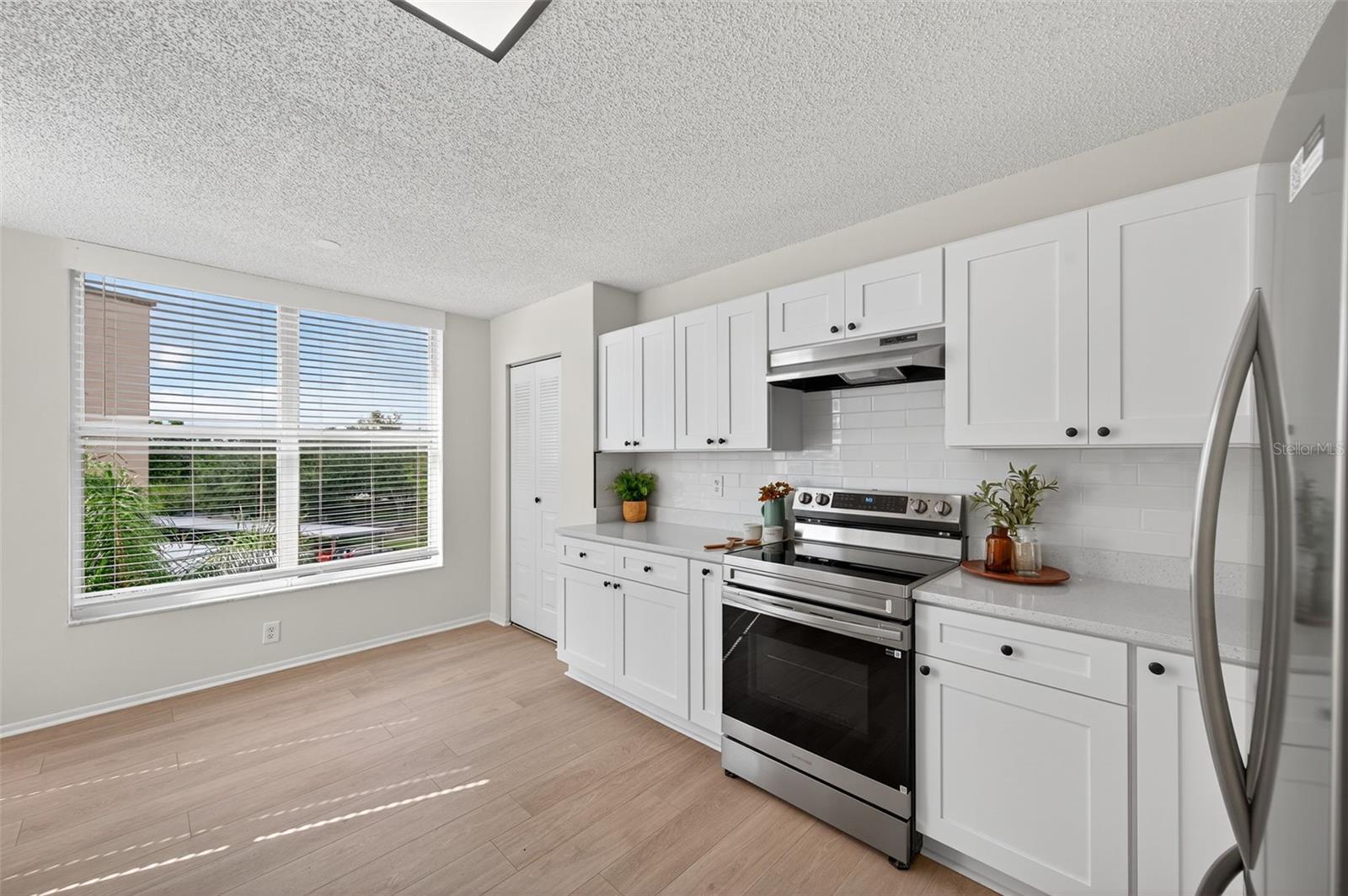 Image 7 of 49 For 3730 Pinebrook Circle 408