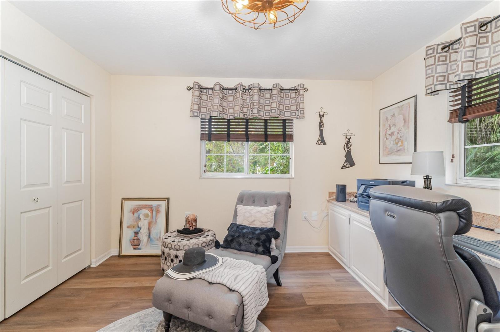Image 11 of 29 For 11284 139th Place