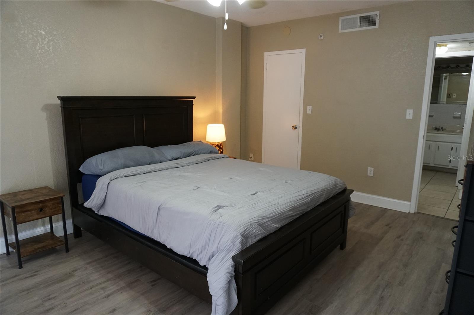 Image 11 of 25 For 470 3rd Street S 209