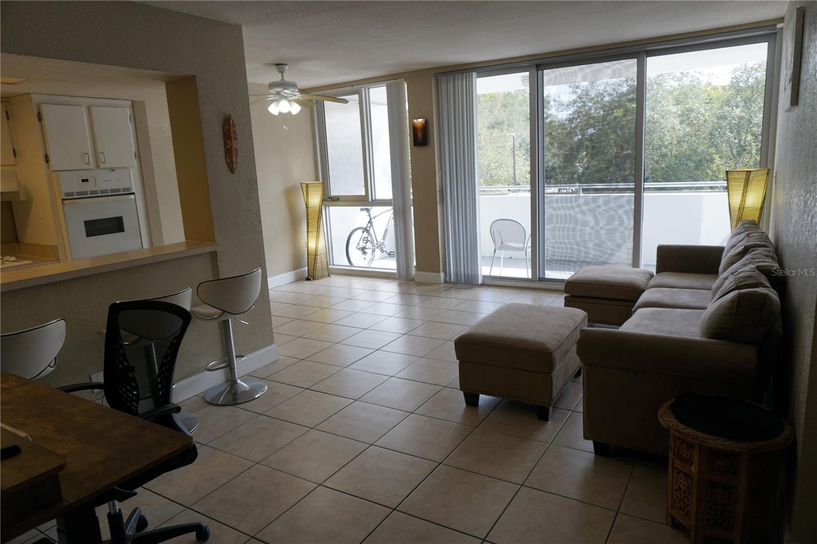Image 3 of 25 For 470 3rd Street S 209