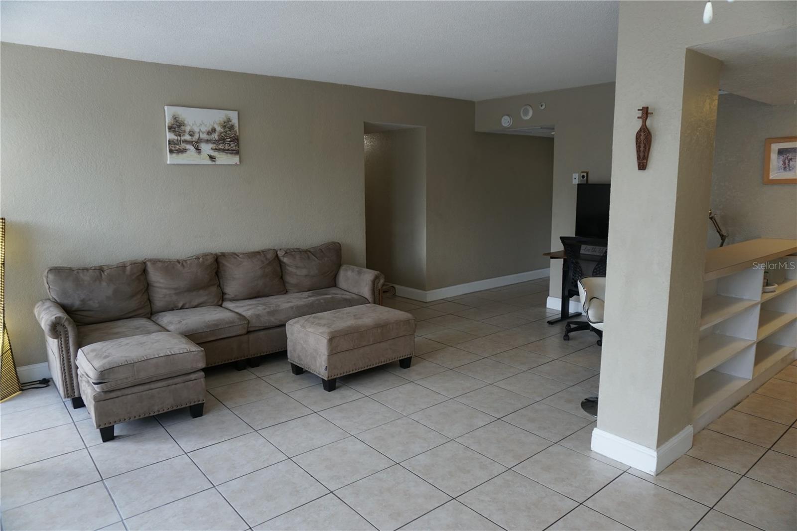 Image 4 of 25 For 470 3rd Street S 209