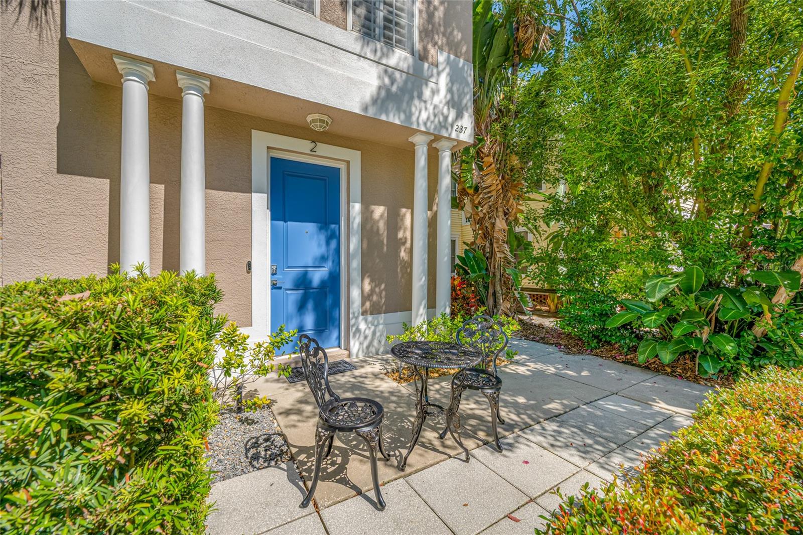 Image 2 of 60 For 237 7th Avenue N 2