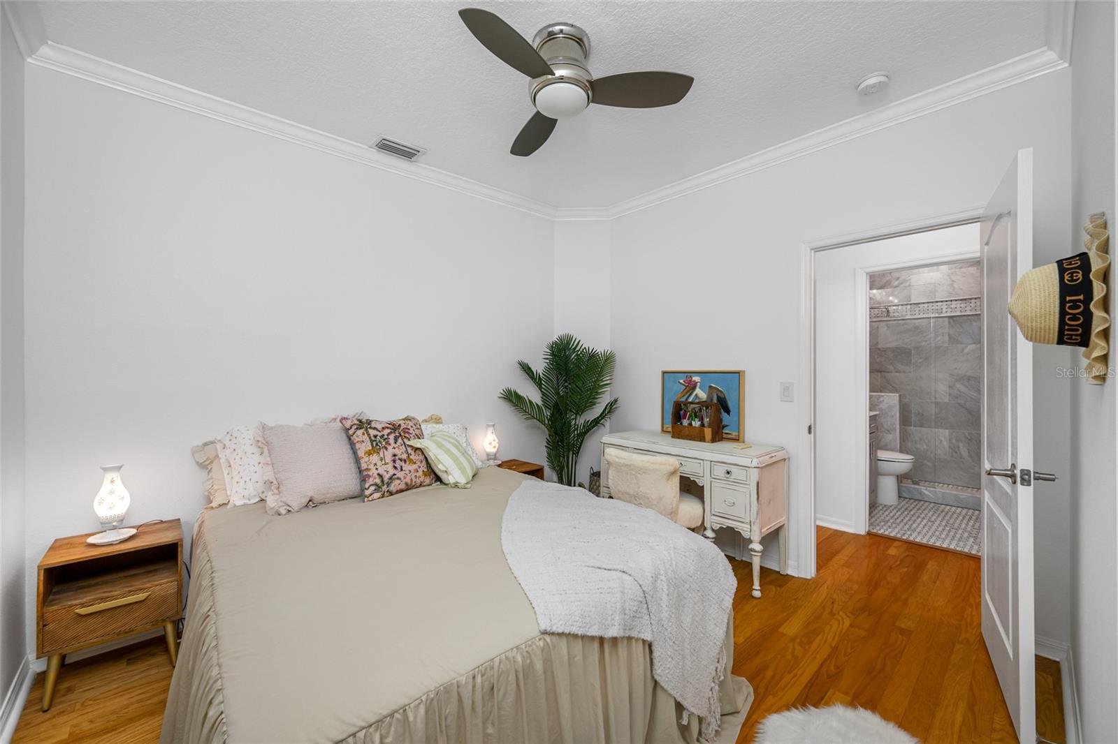 Image 31 of 60 For 237 7th Avenue N 2