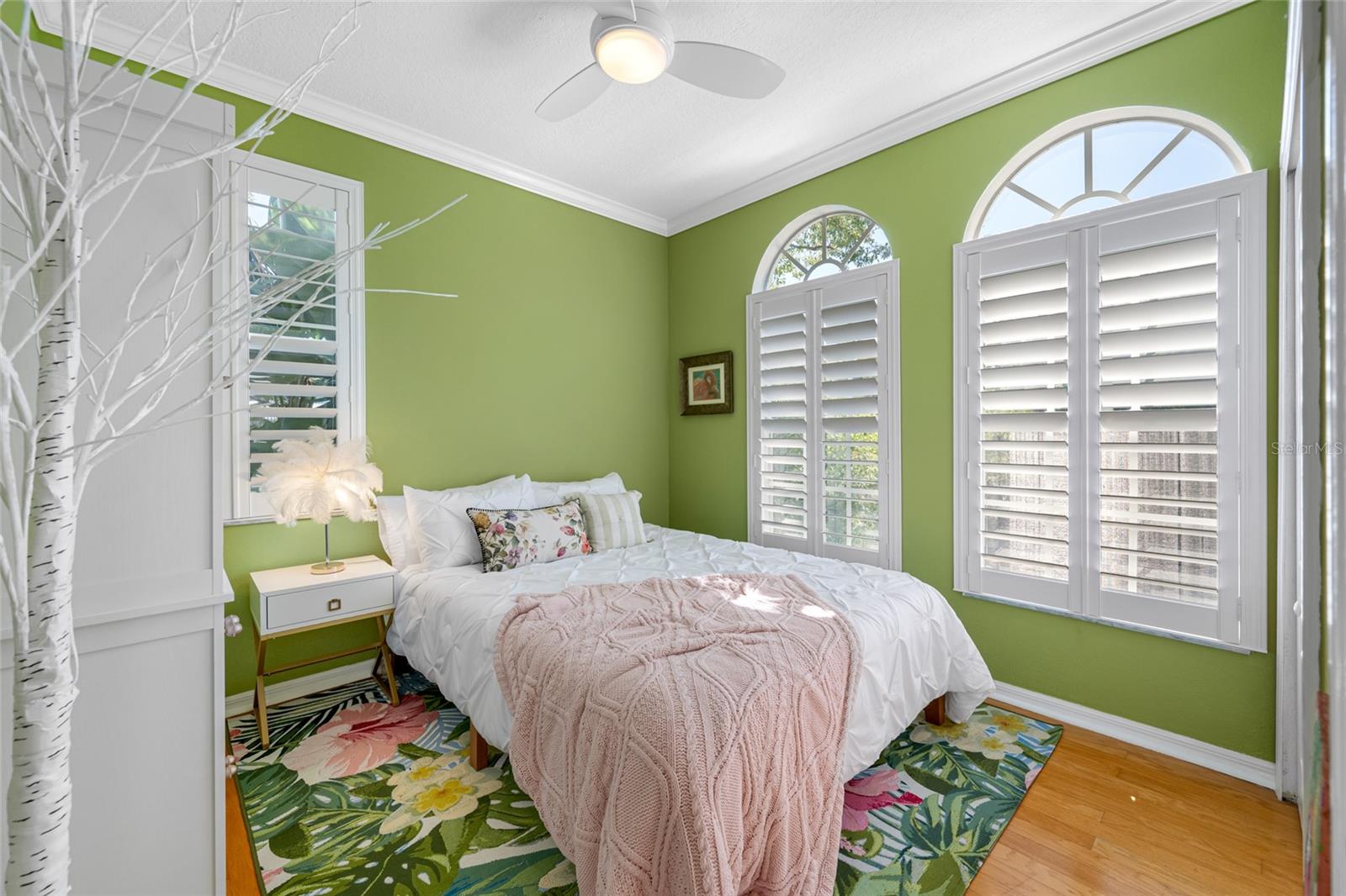 Image 39 of 60 For 237 7th Avenue N 2