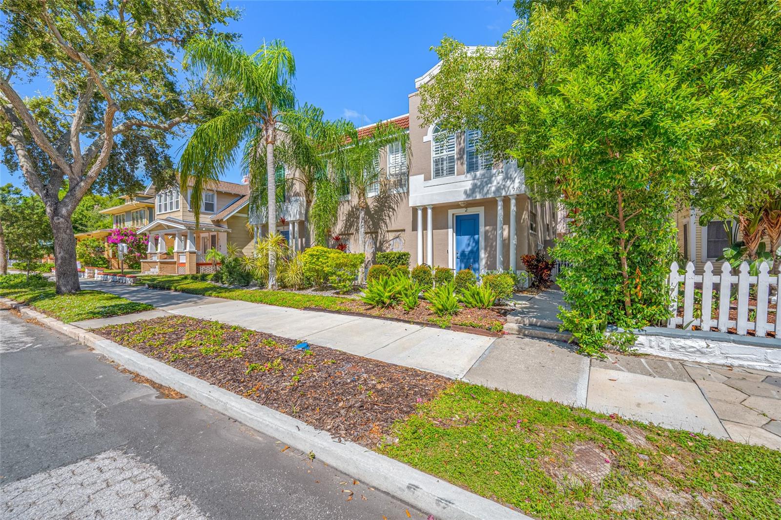 Image 60 of 60 For 237 7th Avenue N 2