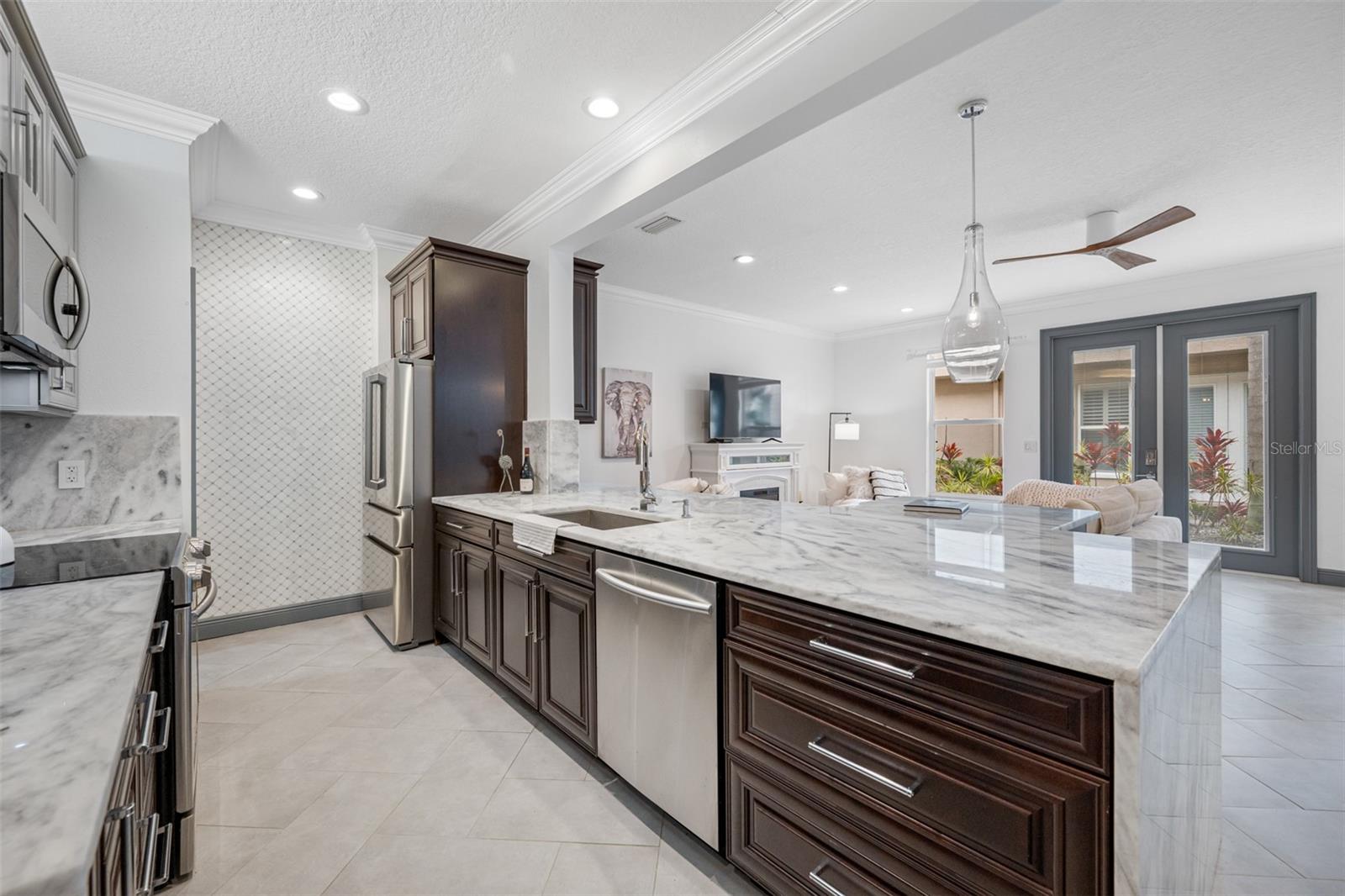 Image 8 of 60 For 237 7th Avenue N 2