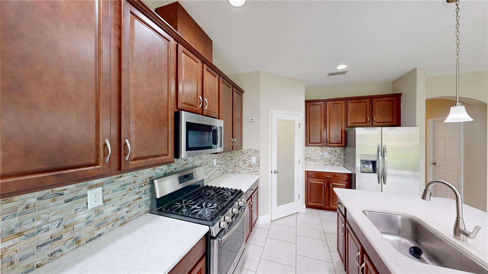Image 23 of 65 For 6207 Colmar Place