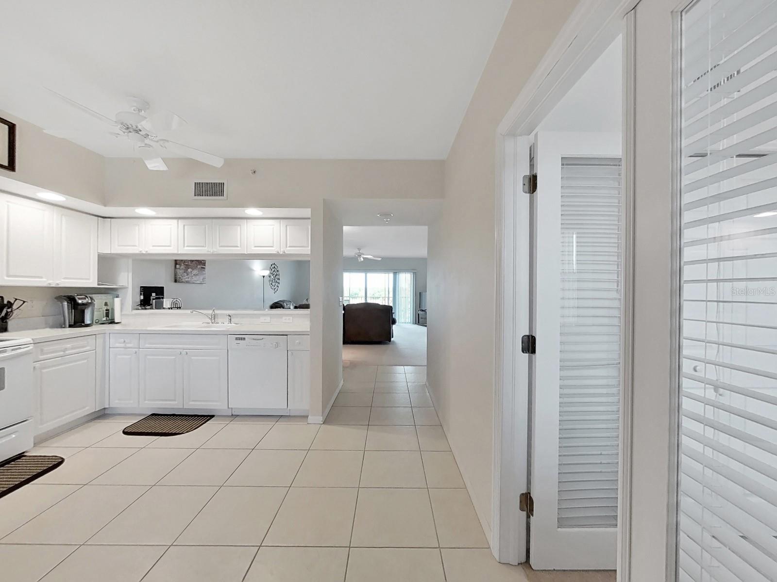 Image 4 of 25 For 1200 Country Club Drive 6204
