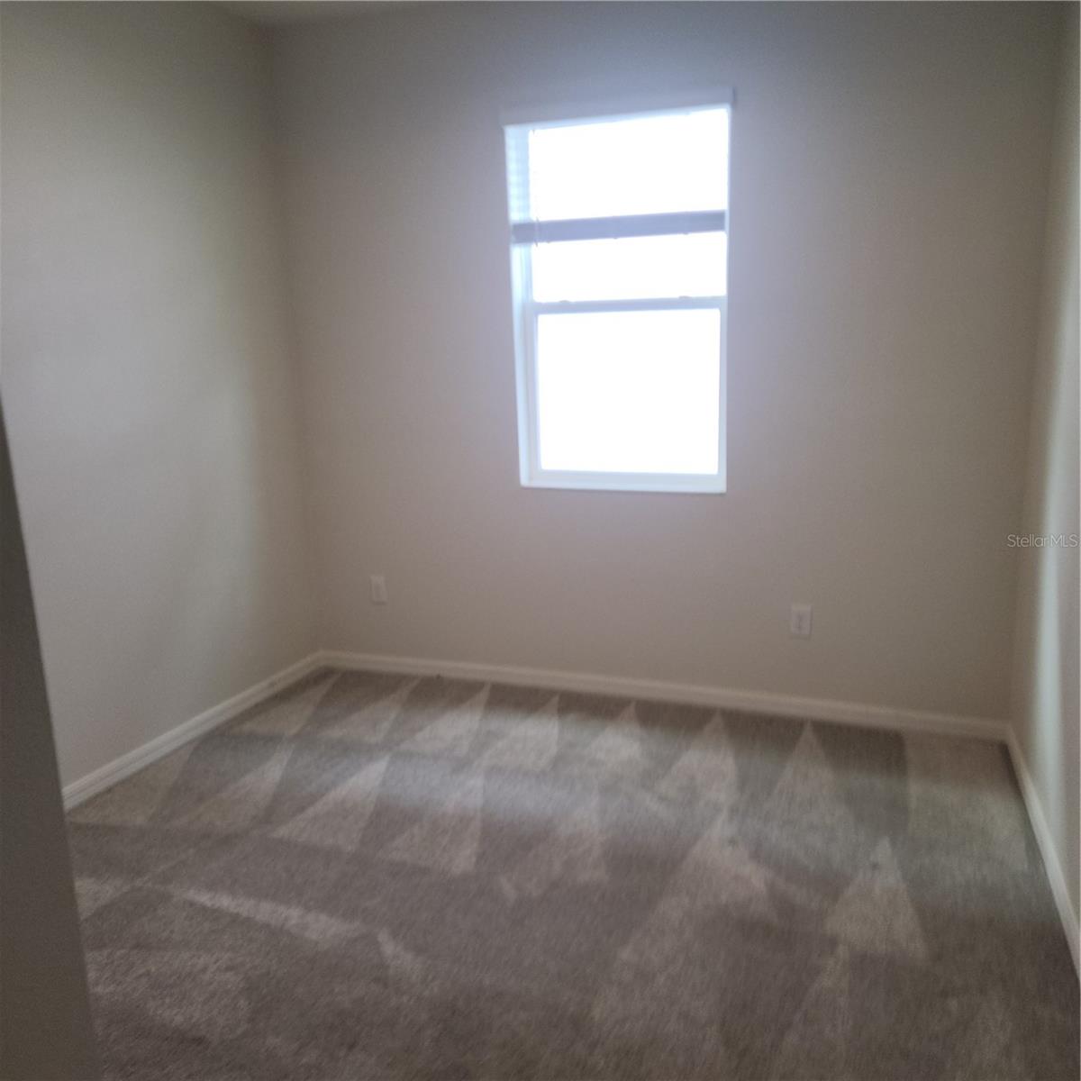 Image 4 of 7 For 37458 Mackenzie Drive