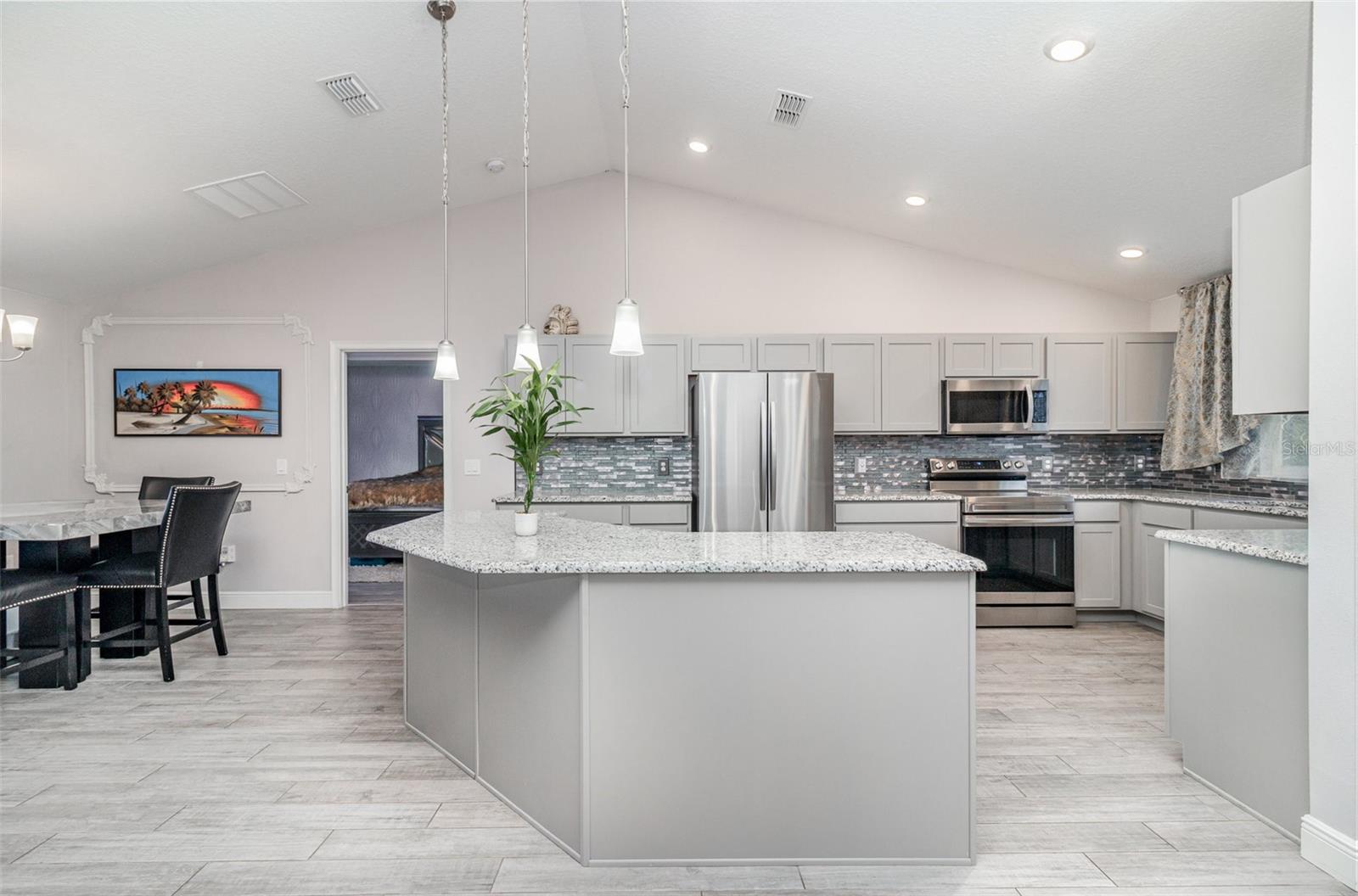 Image 11 of 33 For 420 Ketch Road
