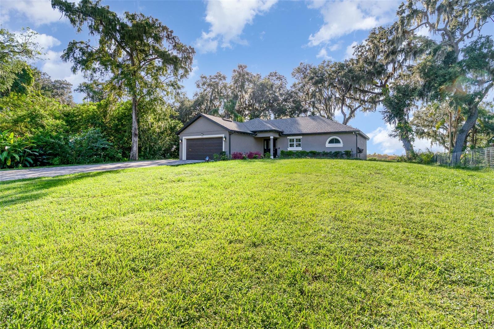 Image 2 of 33 For 420 Ketch Road