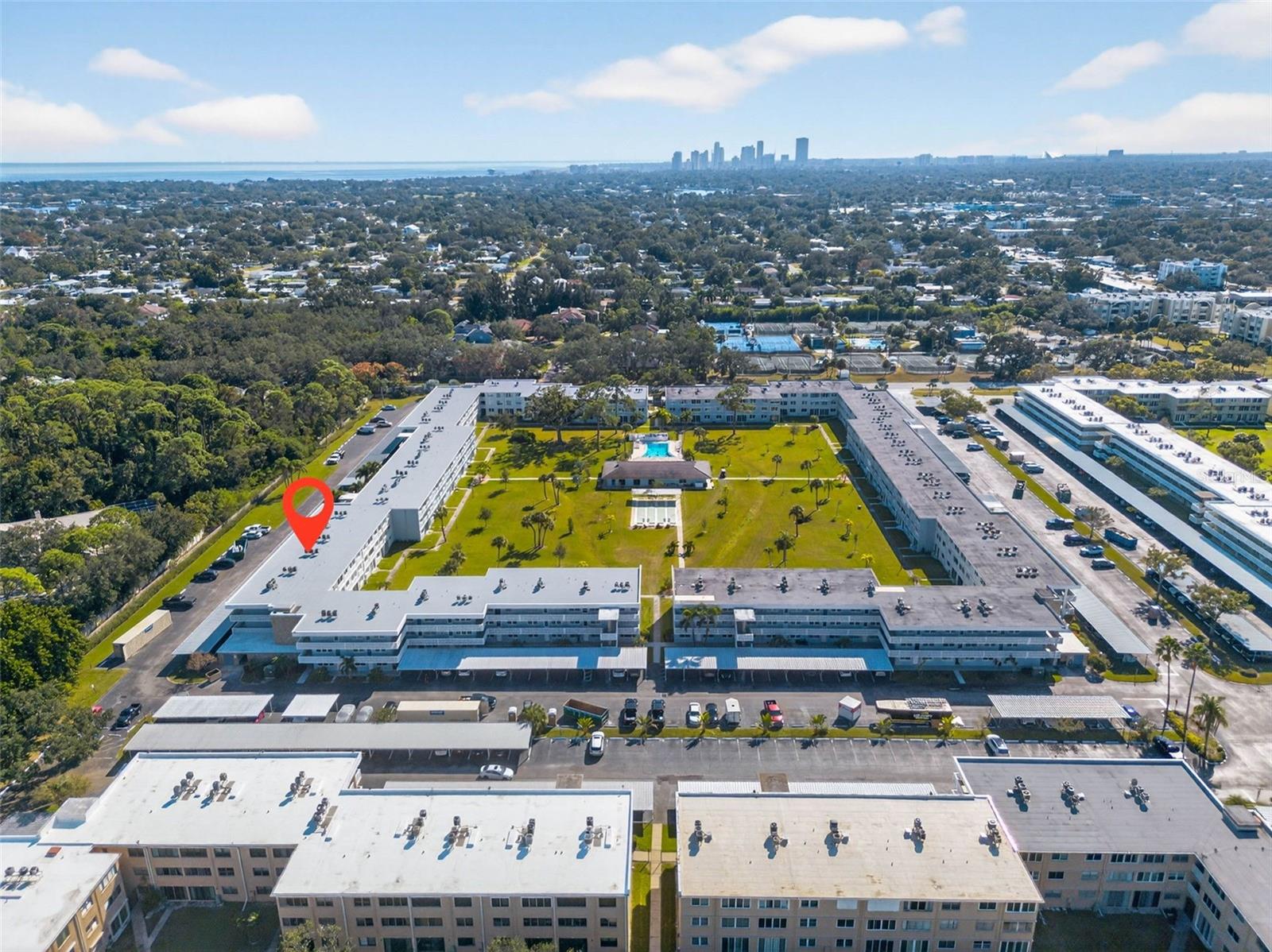 Image 30 of 34 For 4880 Locust Street Ne 330