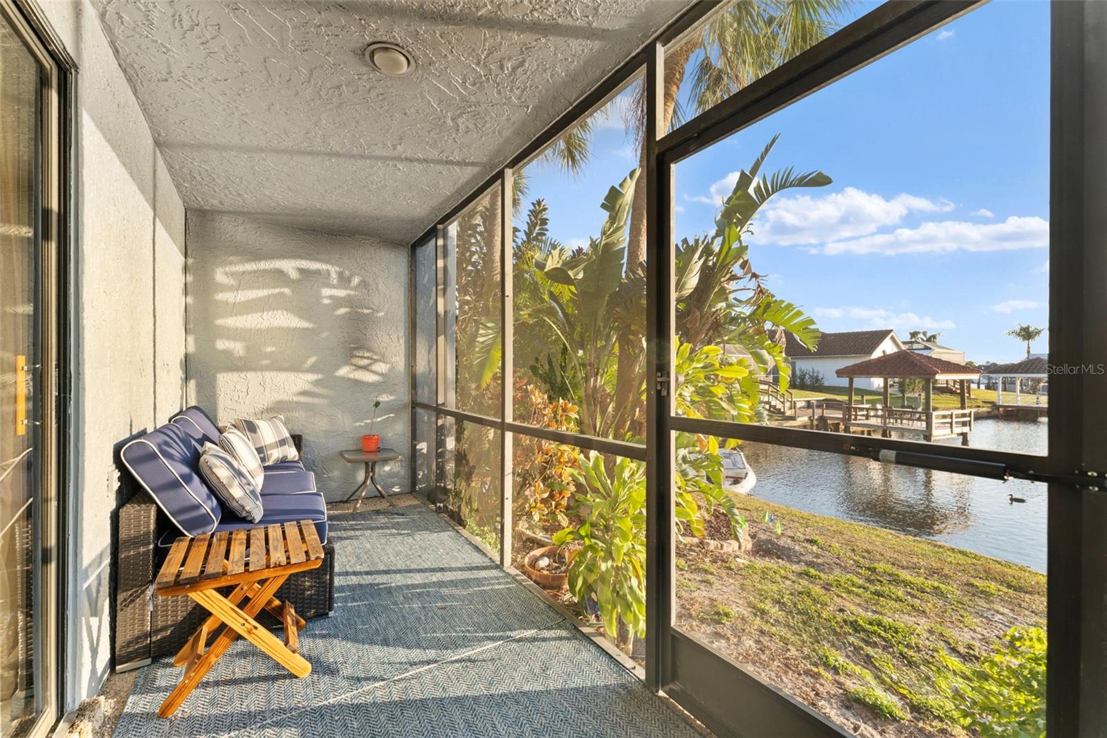 Image 3 of 11 For 6320 Grand Bahama Circle