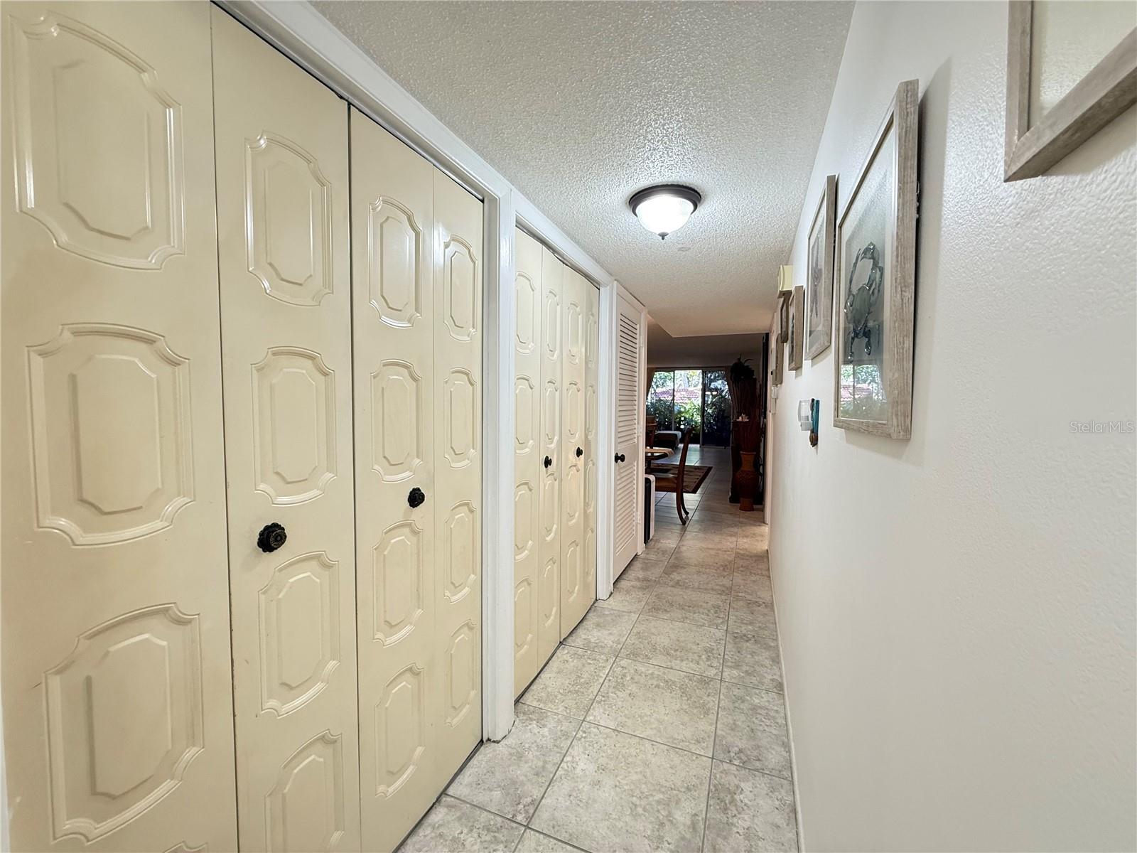 Image 8 of 49 For 1012 Pearce Drive 101