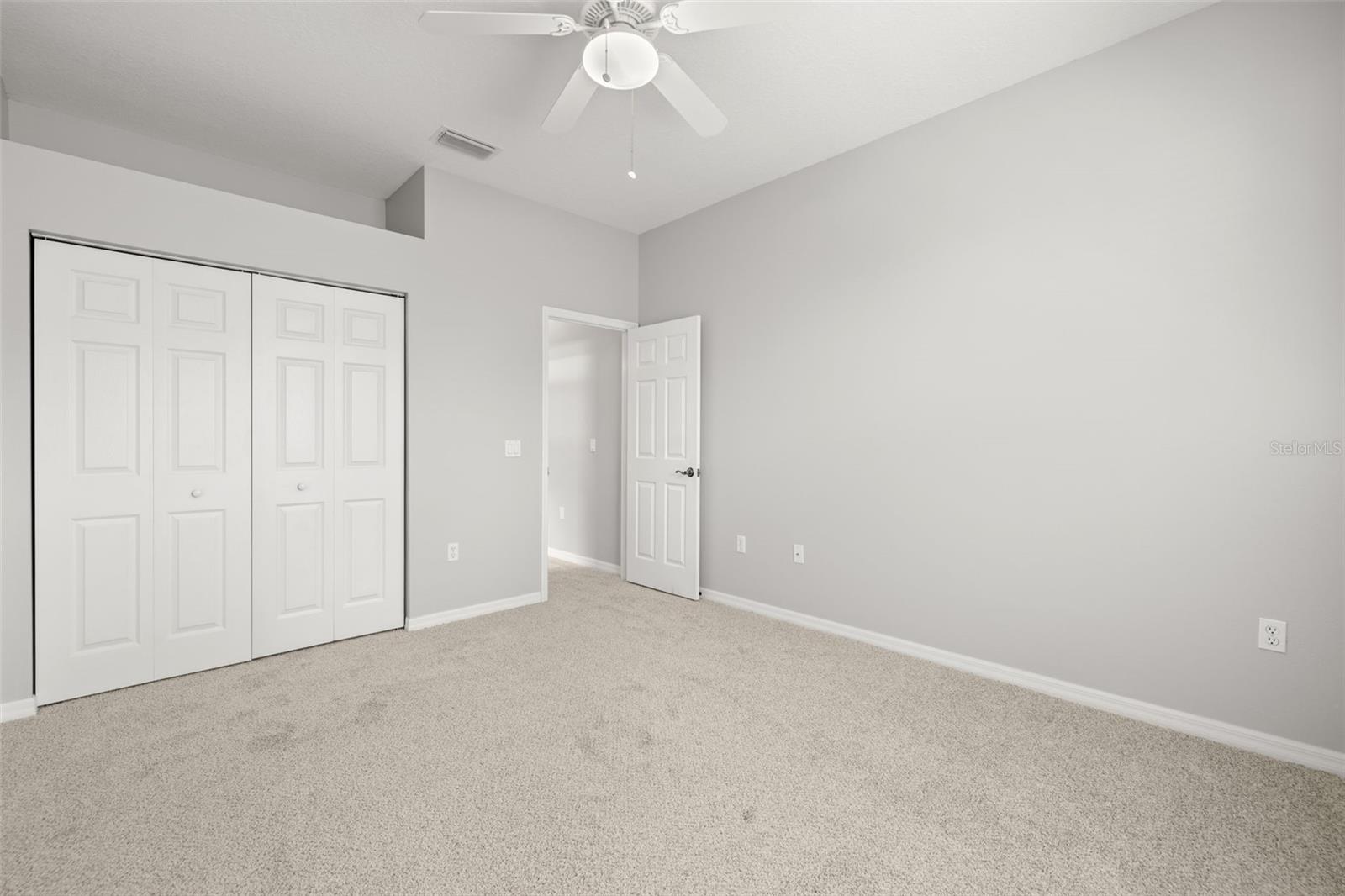 Image 15 of 37 For 1261 Millbrook Circle