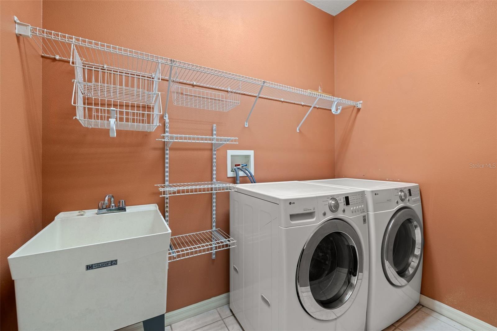 Image 22 of 37 For 1261 Millbrook Circle